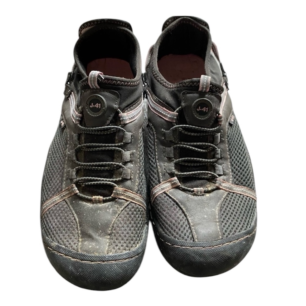 Gray Women's Well Loved Slip-On Sneakers Shoes Size 9 Worn Out
